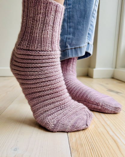 Curly Socks | super easy with Terra from Symfonie Yarns