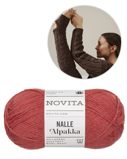 Hetki Yoga Socks | delicate cable pattern made from Nalle Alpakka by Novita