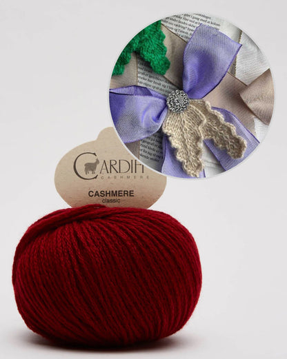 Holly Bow | festive bow with free pattern from Classic Cashmere by Cardiff