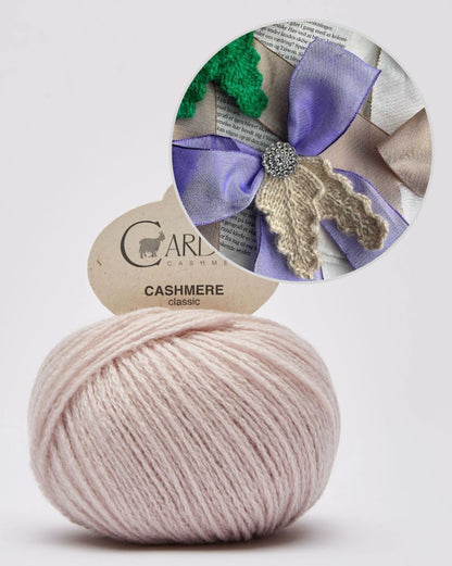 Holly Bow | festive bow with free pattern from Classic Cashmere by Cardiff