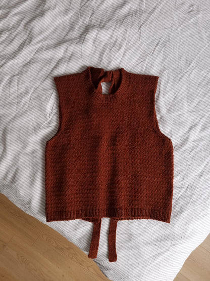 Terra Vest | beautiful bows from Le Petit Lambswool by Biches & Bûches