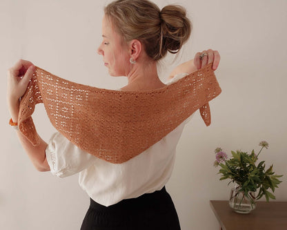 Meadowbright | romantic lace pattern in Le Petit Lambswool by Biches & Bûches
