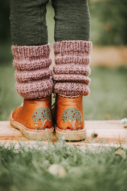 Calluna Socks | simple leg warmers from Atlas by Sandnes Garn