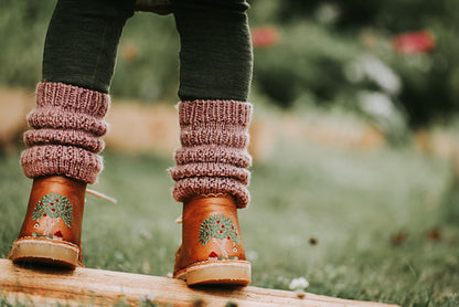 Calluna Socks | simple leg warmers from Atlas by Sandnes Garn