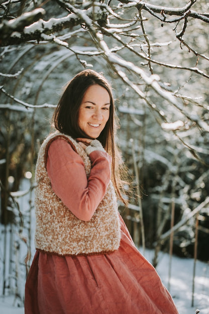 Mellow Vest Chunky | playful layered look from Teddy Dear and Brisa