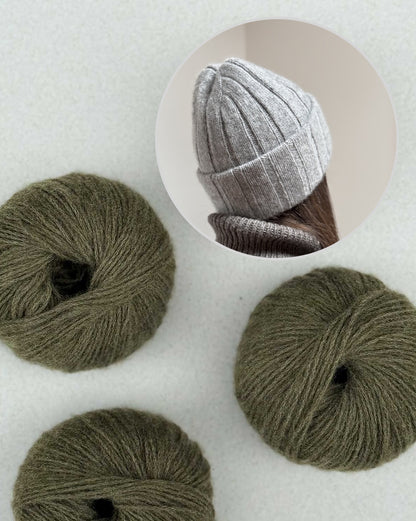 The Knitonomy Boston Hat | classic beauty made from soft Cashmere 6/28 by Pascuali