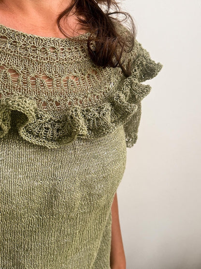 Linette Tee | delicate shirt with ruffles made from Crealino by Lang Yarns