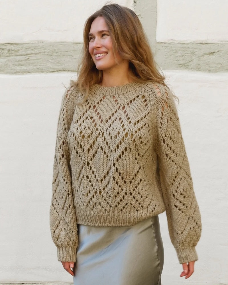 Clotilde Sweater von Knitting for Olive mit Heavy Merino und Soft Silk Mohair 5