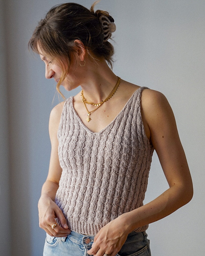Kutovakika Wavy Babe Top mit Tynn Line von Sandnes Garn 8
