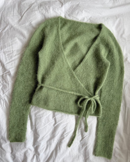 Lucy Wrap | drømmende slå-om-jakke i Le Petit Silk & Mohair fra Biches & Bûches