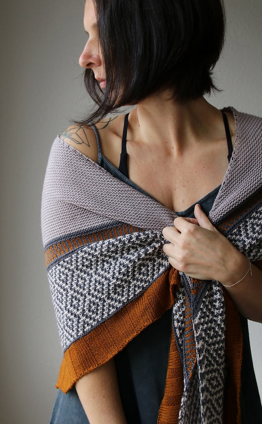Zimtstjerne | drømmende mønster i Cheeky Merino Joy fra Rosy Green Wool