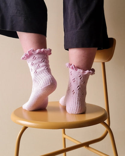 Midsummer Dancer Socks | fortryllende flæsesokker med cashmere premium