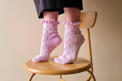 Midsummer Dancer Socks | fortryllende flæsesokker med cashmere premium