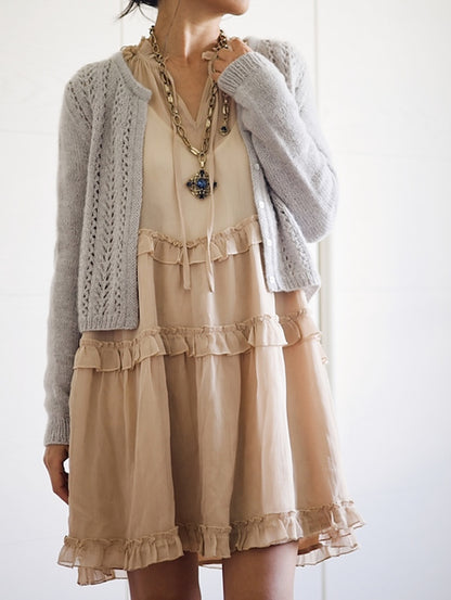 Leonie Cardigan | romantic and soft, made from Classic Cashmere by Cardiff