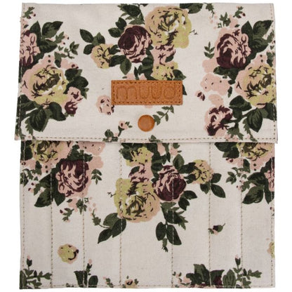 Oslo Needle Case - Canvas | with many compartments for your accessories