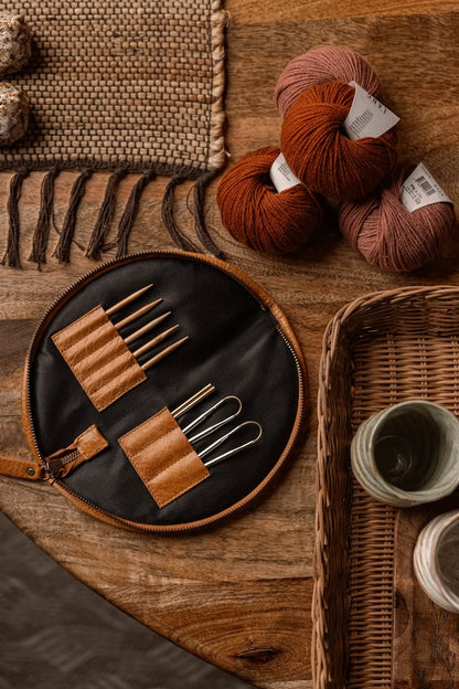 Dian needle case 