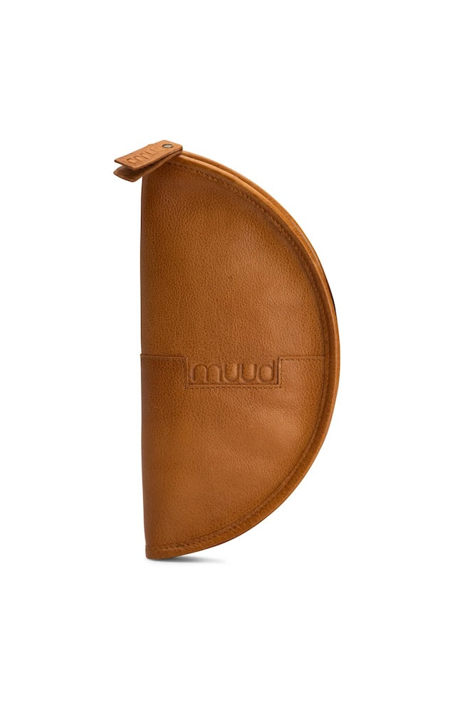 Dian needle case 
