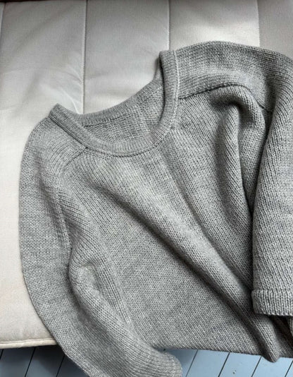 Tee No. 1 | Luxurious shirt with saddle shoulders made from Wild & Soft and Cashmere Lace by Gepard Garn