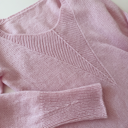 Arrow-pusero | erittäin imarteleva ja pehmeä, valmistettu Pascualin Cashmere 6/28 -langasta