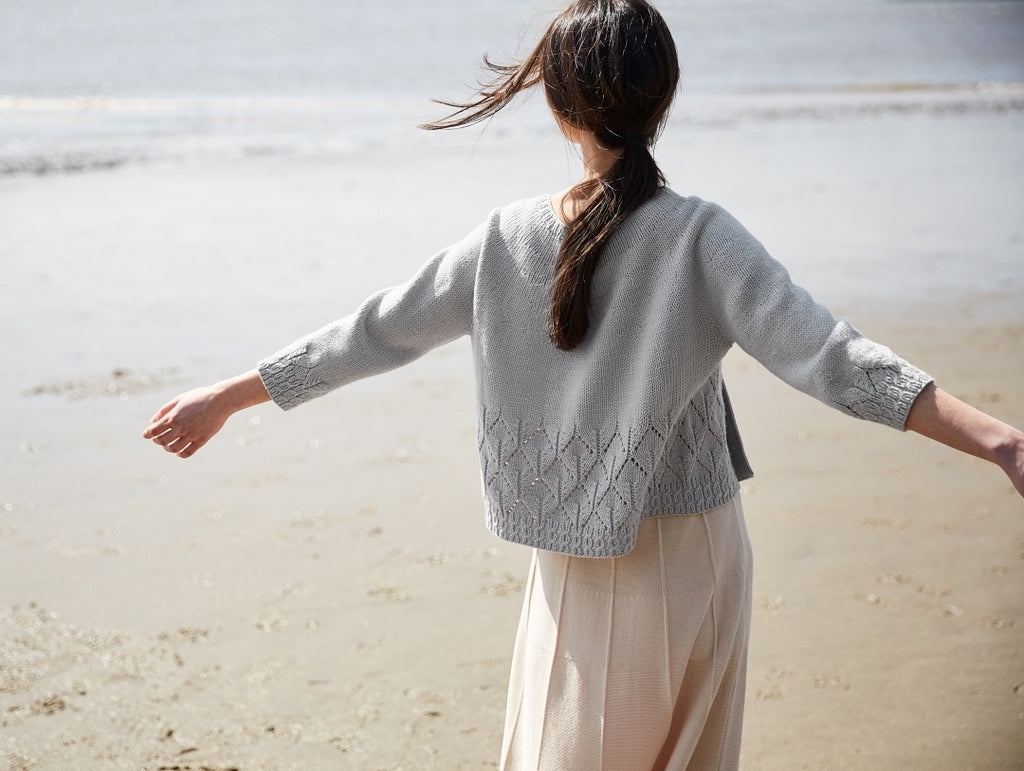 Orlane Sucche, Anleitung Caresse Cardigan, Farbe kugelfisch, 4