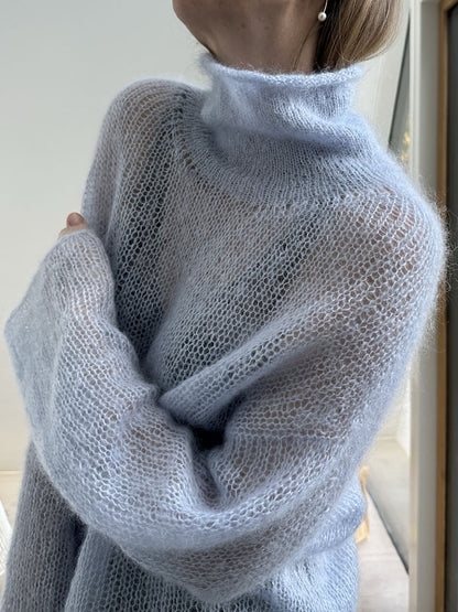 Light Loop High Neck | kevyt ja rento, valmistettu Le Petit Silk & Mohair -langasta, Biches & Bûches
