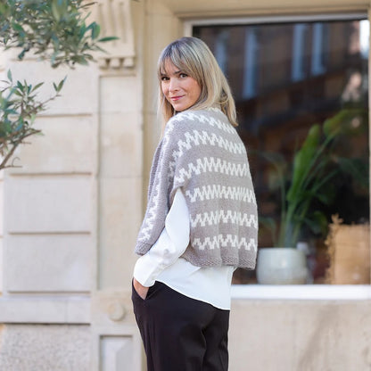 Zigzag Cape | Norwegian pattern made from Babyalpaca Los Andes