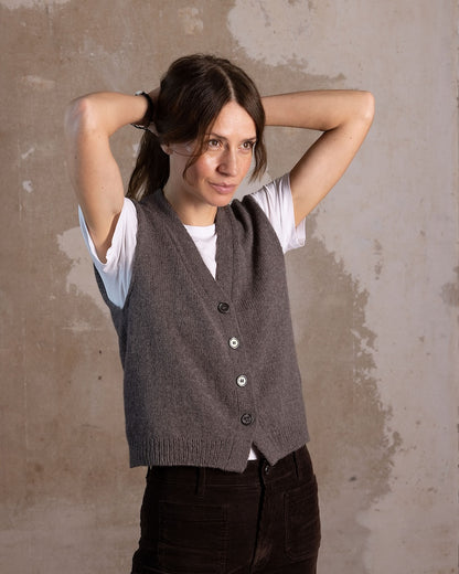 Toni Vest | casual vest made from Double Sunday by Sandnes Garn