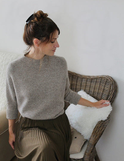 Robin Sweater | elegant cashmere sweater made from Classic Cashmere by Cardiff