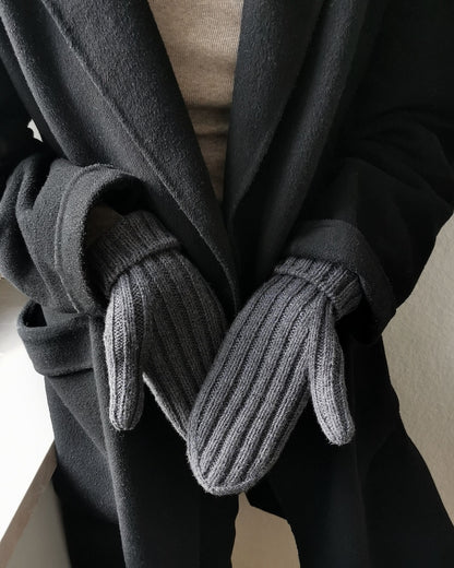 Paula-m Winter Essentials Set aus Mütze, Schalkragen und Handschuhen oder Stulpen mit Sunday von Sandnes Garn 7