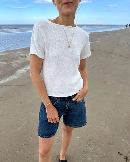 Cloud Tee | traumhaft klassisches Shirt mit Tynn Line von Sandnes Garn