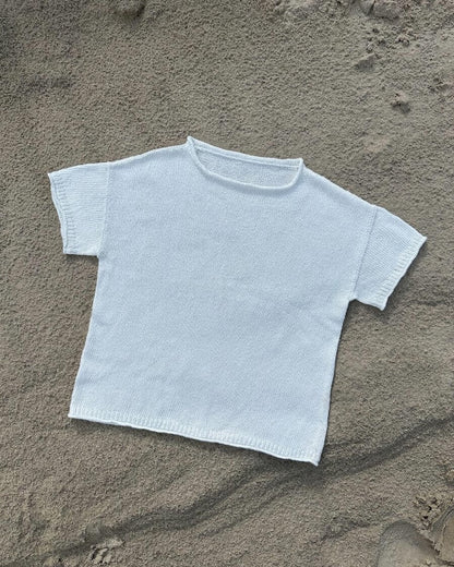Cloud Tee | traumhaft klassisches Shirt mit Tynn Line von Sandnes Garn