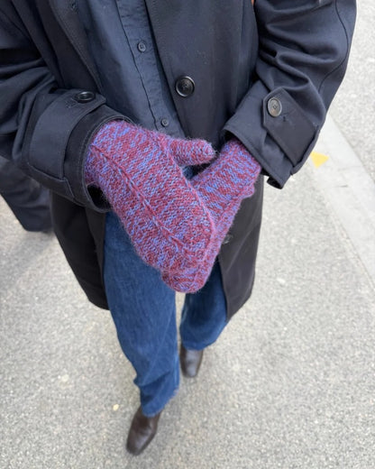 Yoko Set | vacker mössa med matchande tumvantar i alpackaull och alpackaföljetråd från Sandnes Garn