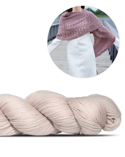 Tuch Play of Light | hulmønster i Cheeky Merino Joy fra Rosy Green Wool
