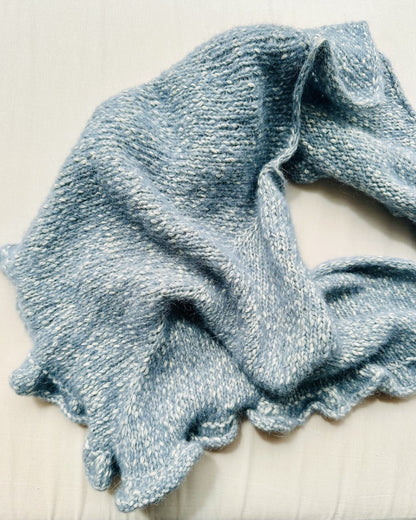 Ruffle Shawl | leicht mit lässiger Rüschenkante aus Le Coton & Alpaca von Biches & Bûches