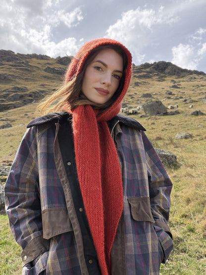 Briar Hood | romantiline kapuutsiga sall Biches & Bûchesi lõngadest Le Lambswool ja Le Petit Silk & Mohair