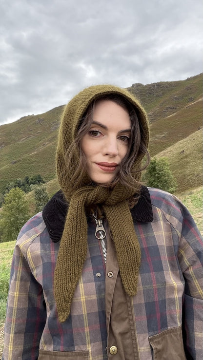 Briar Hood | romantiline kapuutsiga sall Biches & Bûchesi lõngadest Le Lambswool ja Le Petit Silk & Mohair