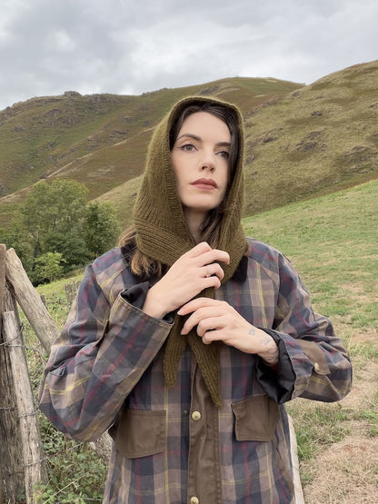 Briar Hood | romantiline kapuutsiga sall Biches & Bûchesi lõngadest Le Lambswool ja Le Petit Silk & Mohair