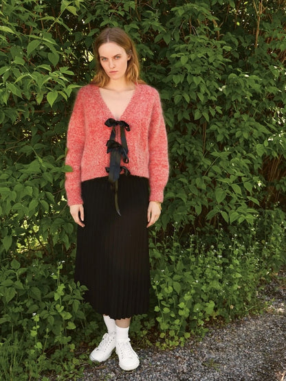 Scarlet Cardigan | Strikkesæt med trykt opskrift 2409 DIY