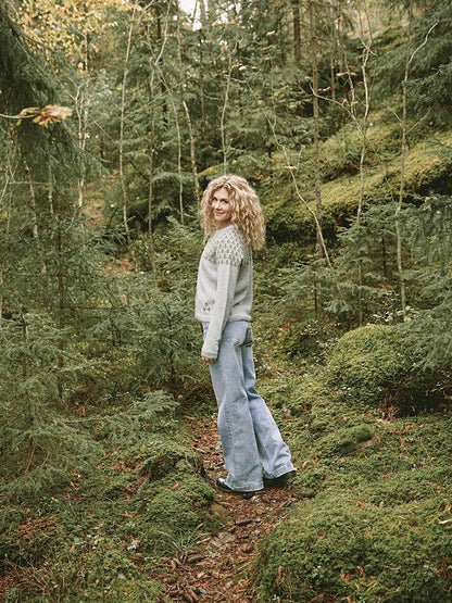 Sandnes Cecile Skoge Cardigan Bäume mit Mini Alpakka 7