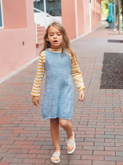 Sandnes Kollektion 2405 Minnie Dress Junior aus Mandarin Petit und Tynn Line 7