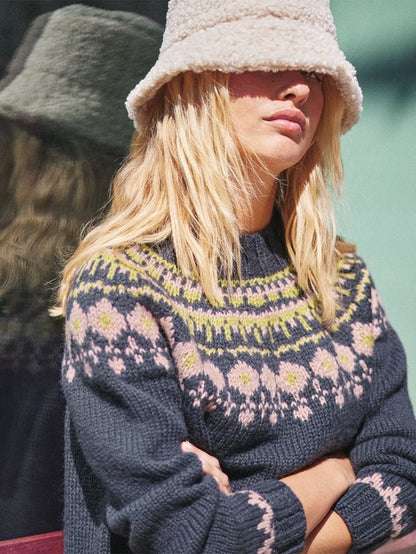Grynet Sweater - Tema 72 | med Fritidsgarn fra Sandnes Garn