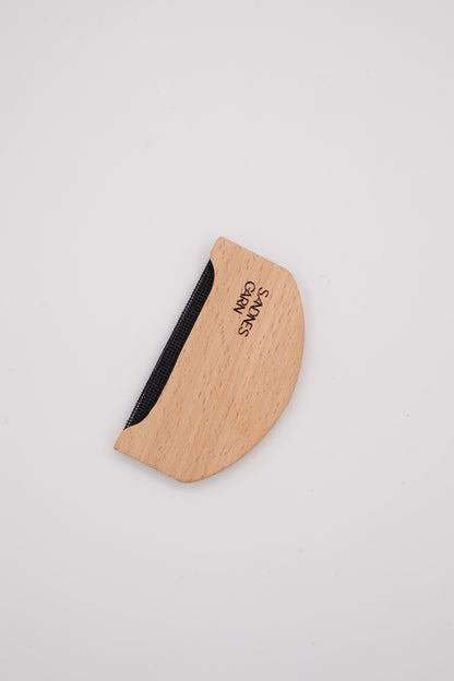 Wool comb | to freshen up your knitted items 