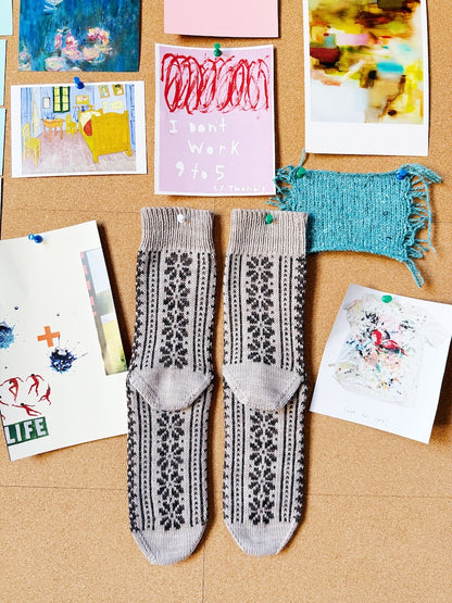 Apricity Socks | love letter to winter from 1 Class Cashmere by Mayflower Denmark