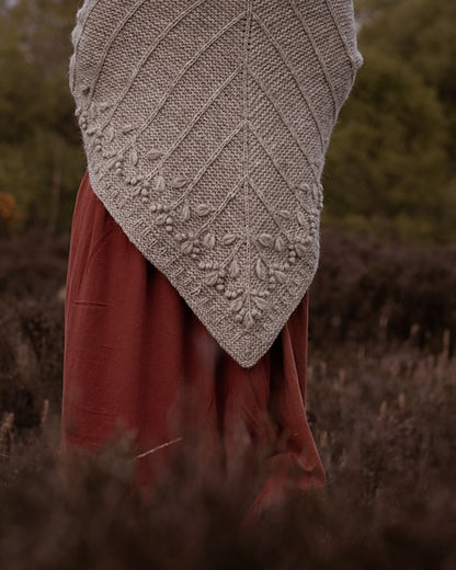 Moorland Shawl | originally a beautiful shawl made from Plötulopi by Lopi Island