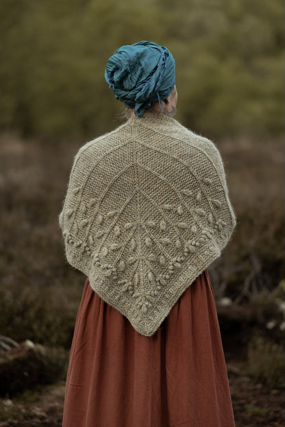 Moorland Shawl | originally a beautiful shawl made from Plötulopi by Lopi Island