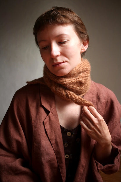 Parnassia šalle | smalks volānu lakats no Biches & Bûches Le Gros un Le Petit Silk & Mohair dzijas