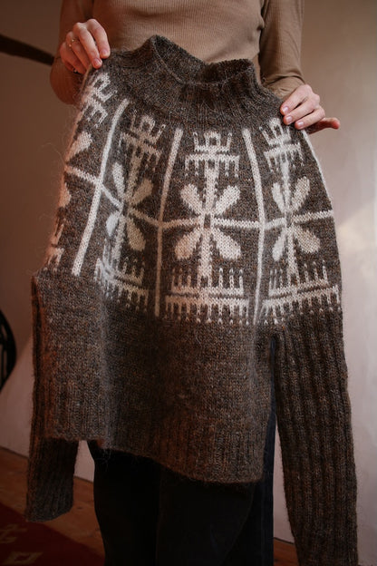 Yardana Pullover | blomster-norweger med Plötulopi fra Lopi Island
