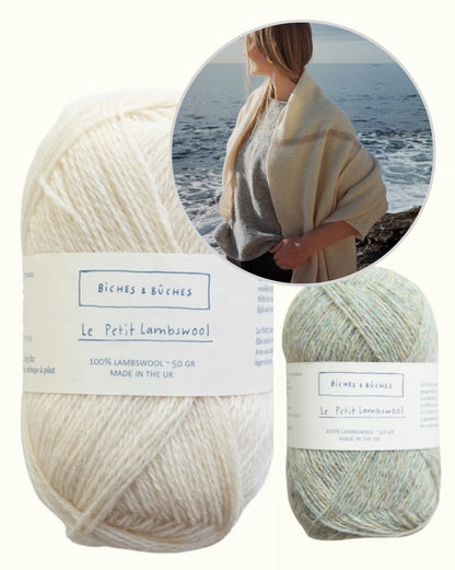 Châle n° 60 | grand châle avec de fines rayures en Le Petit Lambswool de Biches & Bûches