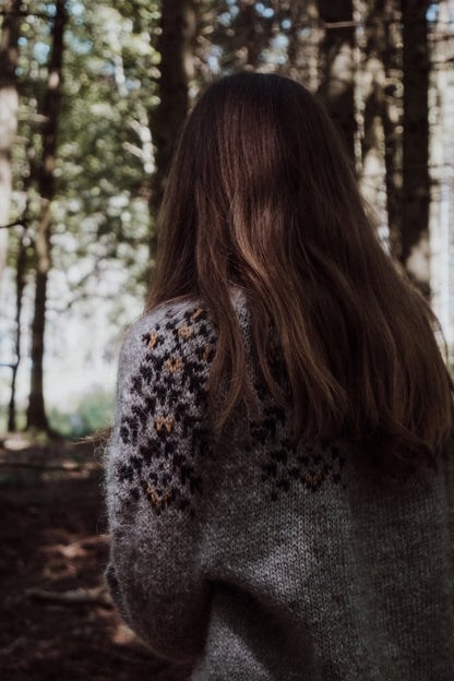 First Light Sweater | like sun rays in the morning from Lettlopi by Lopi Island