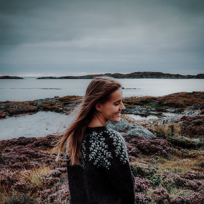 First Light Sweater | like sun rays in the morning from Lettlopi by Lopi Island